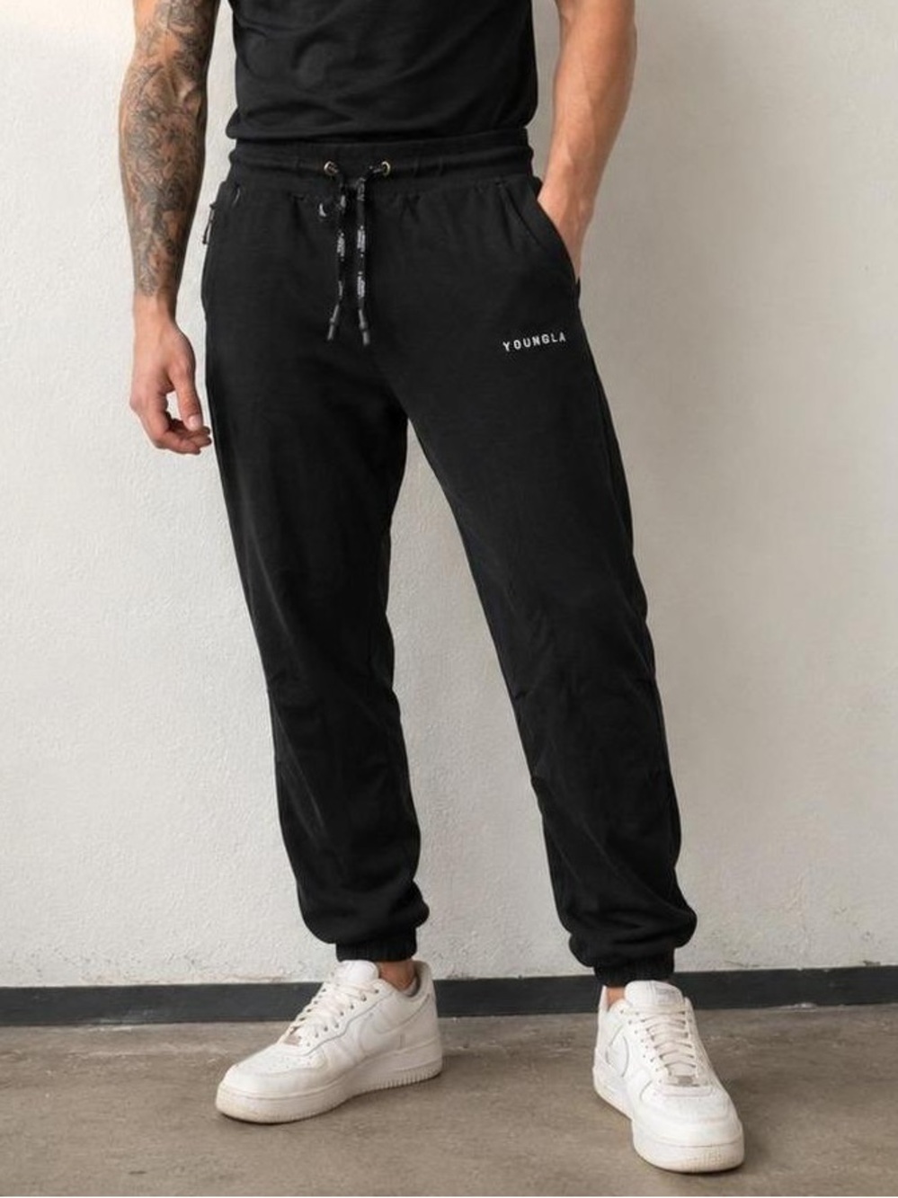 YoungLA Men’s Black Sweatpants, L